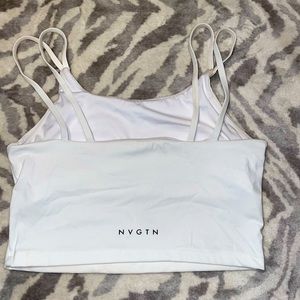 NVGTN Pose Sports Bra. Color White. Size Small